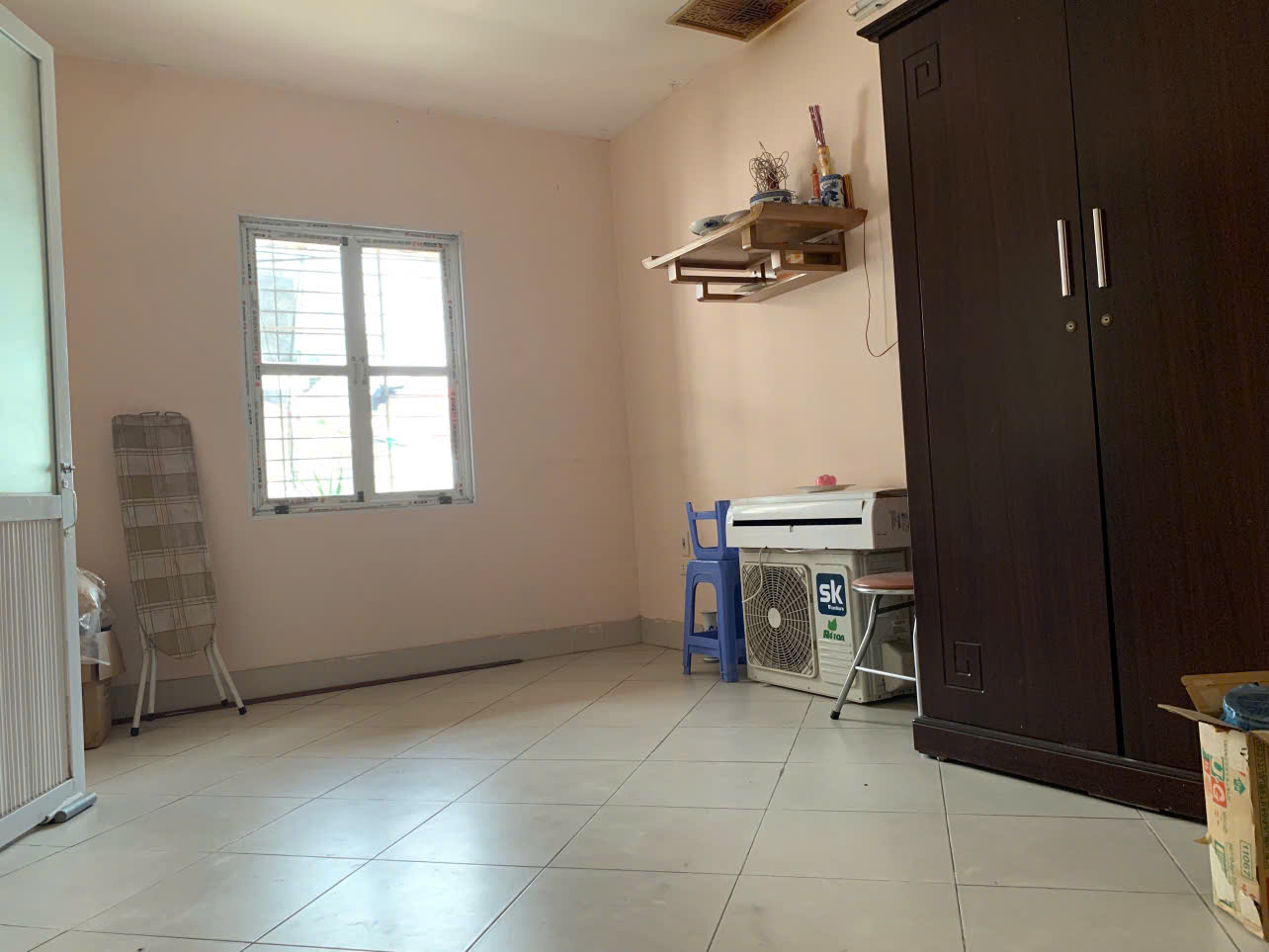 Cho thuê nhà Tập thể Nguyên Hồng, 75m2, 3 ngủ, 2 vê sinh, 9 Triệu/th - Ảnh 3
